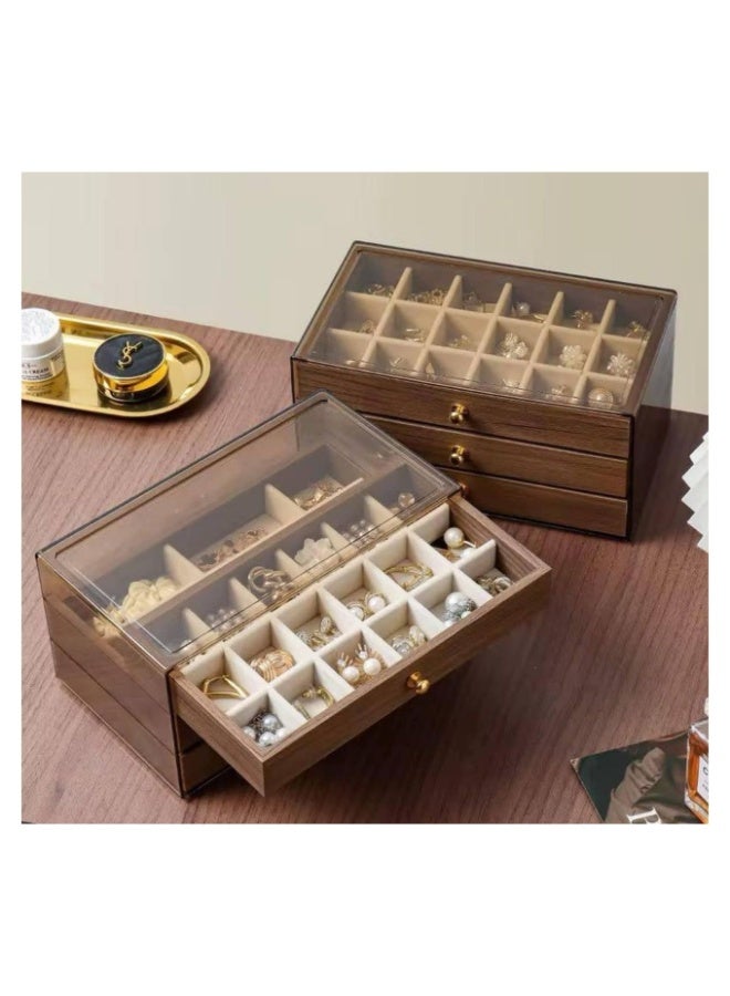 صندوق تخزين مجوهرات فاخر وواسع بثلاثة أدراج مع أدوات ذهبية - هيكل أنيق من خشب الخوخ البني العميق، قابل للتكديس مع أدراج متعددة، وأدراج مبطنة بمقلمة ناعمة، ورف عرض علوي للقلائد والأقراط والأساور - Image 3